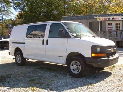 Used Chevrolet Express 2004 : $5750