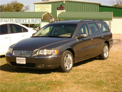 Used Volvo V70 2007 : $20250
