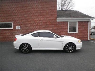 Used Hyundai Tiburon 2003 : $7995