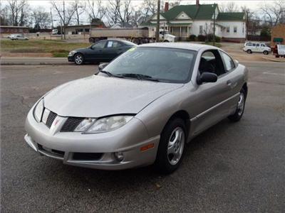 Used Pontiac Sunfire 2005 : $5600