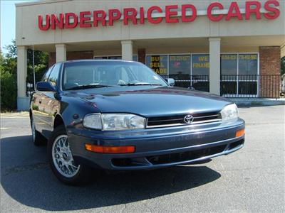 Used Toyota Camry 1994 : $3900