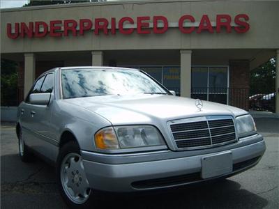 Used Mercedes-Benz CClass 1996 : $3900