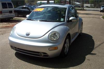 Used Volkswagen NewBeetle 2001 : $5995