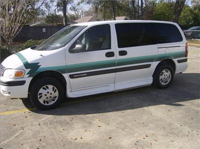 Used Chevrolet Venture 2002 : $8900