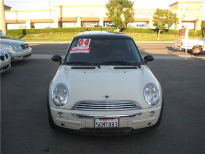 Used Mini Cooper 2004 : $9950