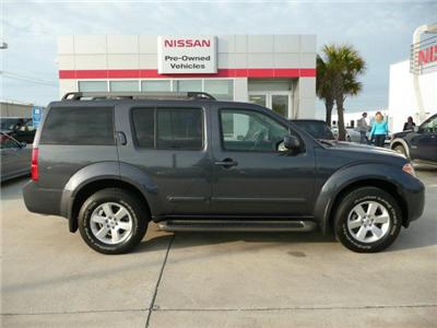 Used Nissan Pathfinder 2010 : $25884