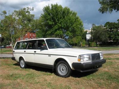 Used Volvo 240 1991 : $0