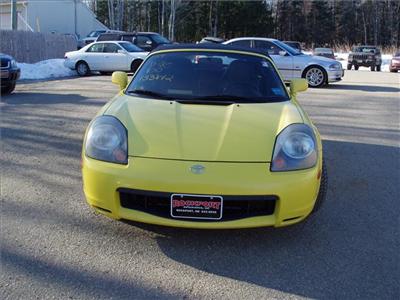 Used Toyota MR2Spyder 2000 : $7995
