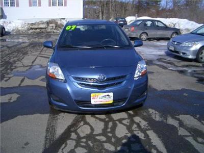 Used Toyota Yaris 2007 : $10990
