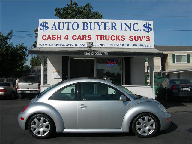 Used Volkswagen New Beetle 2002 : $6995