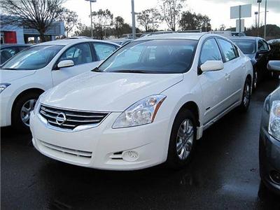 New Nissan Altima 2010 : $39000