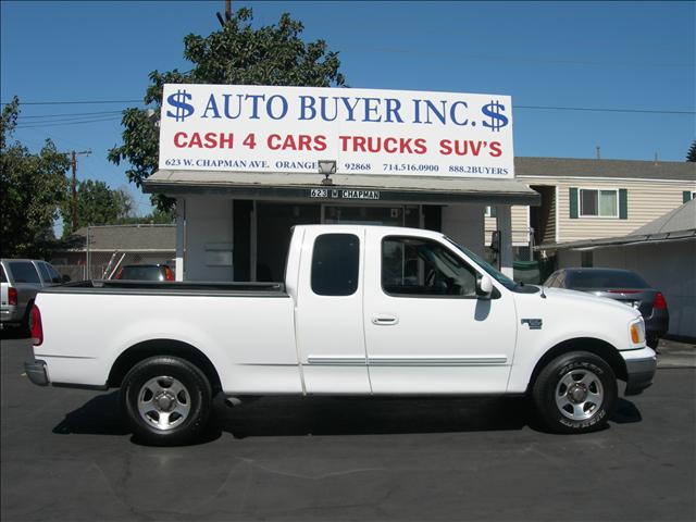 Used Ford F150 2003 : $8995