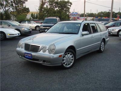 Used Mercedes-Benz EClass 2001 : $9995