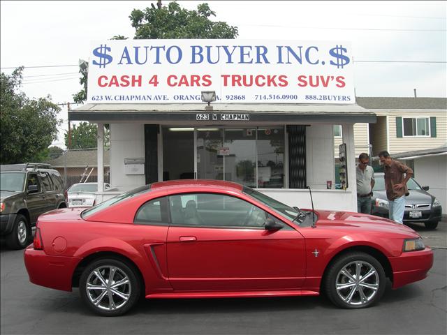 Used Ford Mustang 2002 : $5995