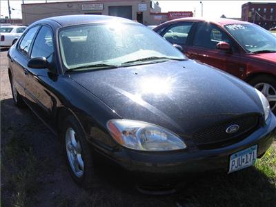 Used Ford Taurus 2004 : $3995