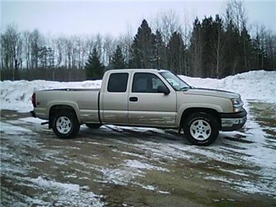 Used Chevrolet Silverado 2004 : $15995