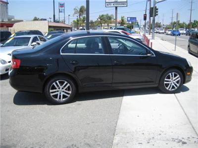 Used Volkswagen Jetta 2006 : $13899