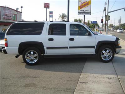 Used Chevrolet Suburban 2004 : $13498