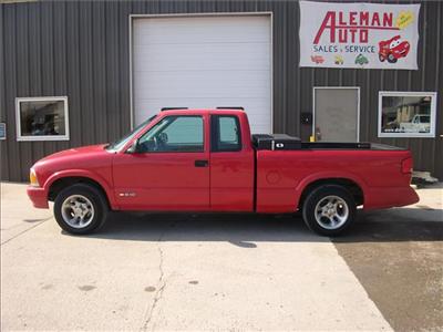 Used Chevrolet S10 1996 : $2499