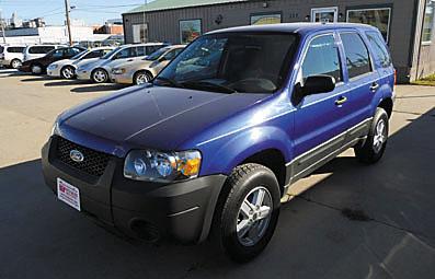 Used Ford Escape 2005 : $8950