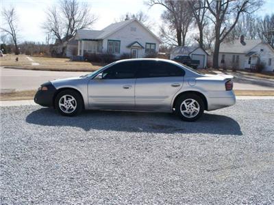 Used Pontiac Bonneville 2004 : $7900