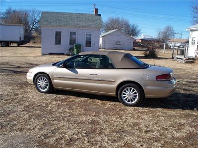 Used Chrysler Sebring 2001 : $5500