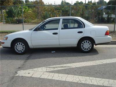 Used Toyota Corolla 1993 : $2595