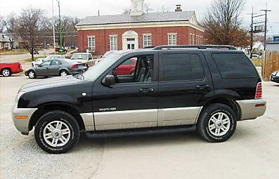 Used Mercury Mountaineer 2002 : $9488
