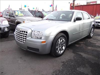 Used Chrysler 300 2006 : $0
