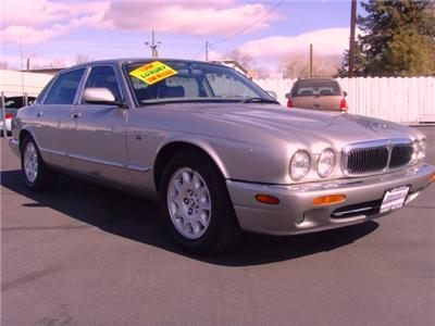 Used Jaguar XJ8 1999 : $9977