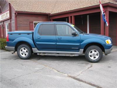 Used Ford ExplorerSportTrac 2001 : $5995