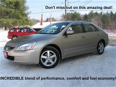 Used Honda Accord 2004 : $9995