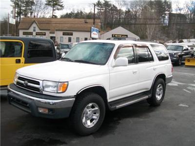 Used Toyota 4Runner 2000 : $8450