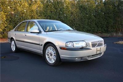 Used Volvo S80 2000 : $6900