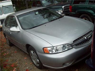 Used Nissan Altima 2001 : $3900