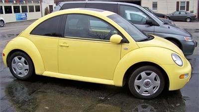 Used Volkswagen NewBeetle 2001 : $6495