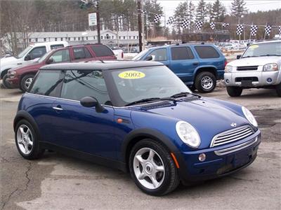 Used Mini Cooper 2002 : $10995