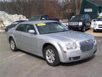 Used Chrysler 300 2007 : $13995