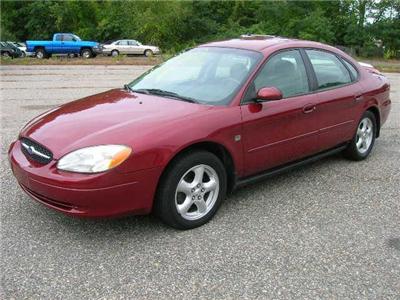Used Ford Taurus 2002 : $3995