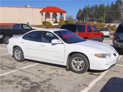 Used Pontiac GrandPrix 2001 : $3995