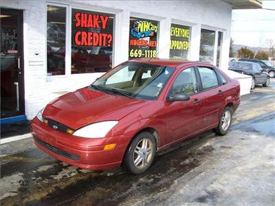 Used Ford Focus 2000 : $4950