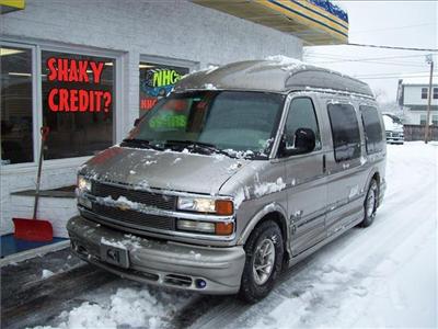 Used Chevrolet Express 2000 : $15950