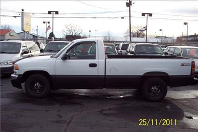 Used GMC Sierra 2004 : $5500
