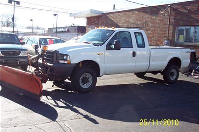 Used Ford F350 2004 : $11500