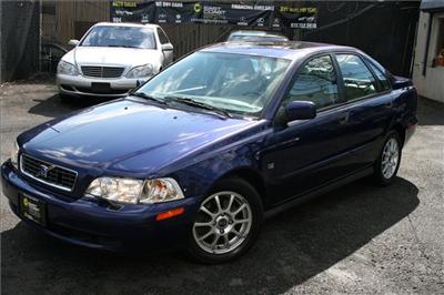 Used Volvo S40 2004 : $7900