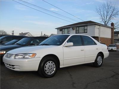 Used Toyota Camry 1997 : $4995