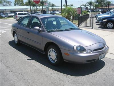 Used Ford Taurus 1996 : $3995