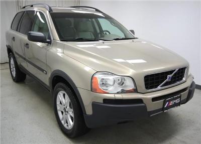 Used Volvo XC90 2004 : $15995