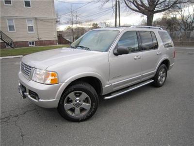 Used Ford Explorer 2004 : $8995