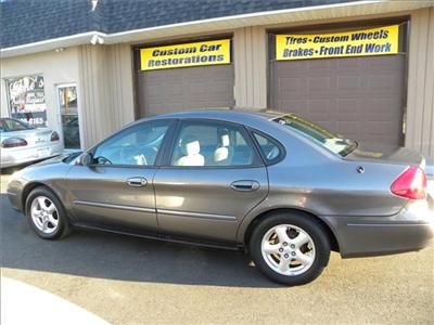 Used FORD TAURUS 2003 : $5400